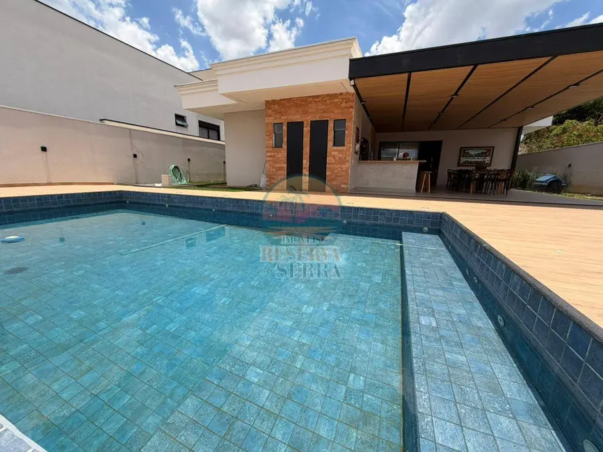 Foto 3 de Casa de Condomínio com 3 quartos à venda, 300m2 em Jundiai - SP