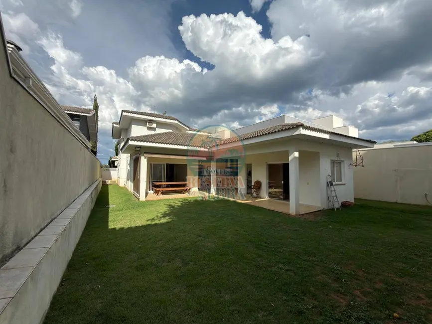 Foto 2 de Casa de Condomínio com 3 quartos à venda, 290m2 em Jundiai - SP