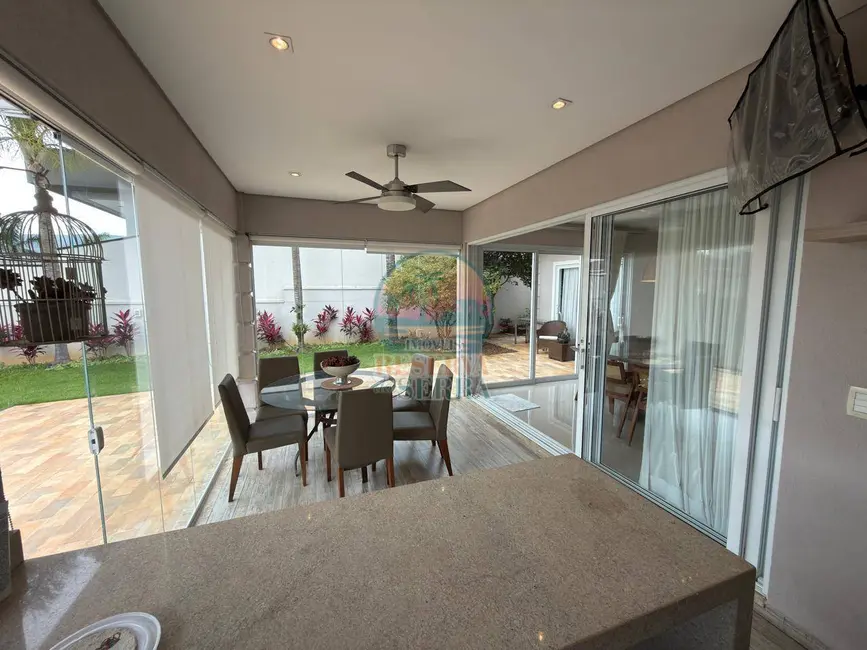 Casa de Condomínio com 4 quartos à venda, 279m2 em Jundiai - SP - imagem 4 Foto 4 de Casa de Condomínio com 4 quartos à venda, 279m2 em Jundiai - SP