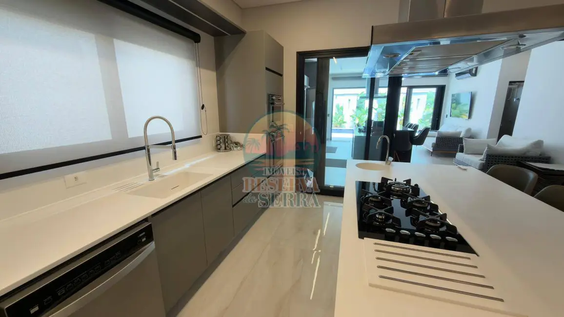 Foto 8 de Casa de Condomínio com 4 quartos à venda, 350m2 em Jundiai - SP