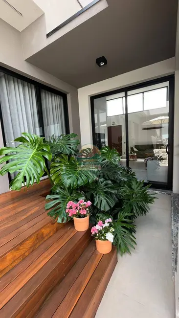 Foto 3 de Casa de Condomínio com 3 quartos à venda e para alugar, 234m2 em Jundiai - SP