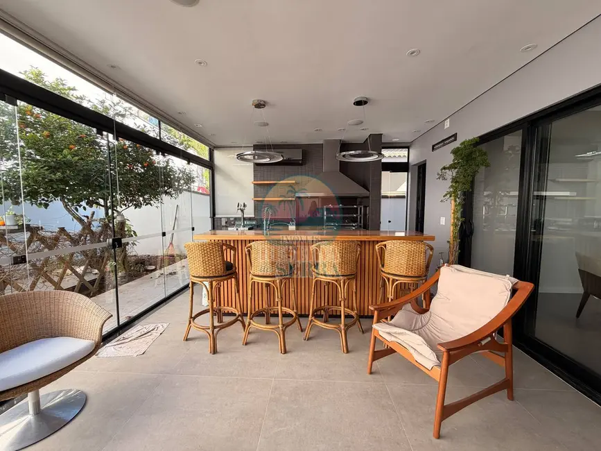 Foto 2 de Casa de Condomínio com 3 quartos para alugar, 300m2 em Jundiai - SP