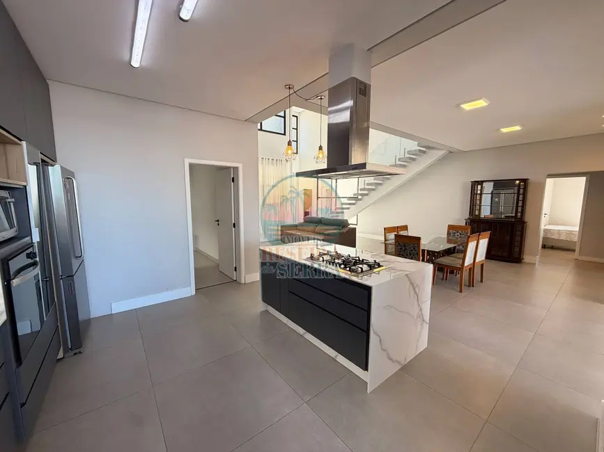 Foto 4 de Casa de Condomínio com 3 quartos para alugar, 350m2 em Condomínio Reserva da Serra, Jundiai - SP