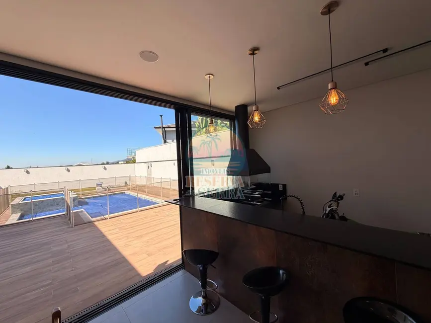Foto 2 de Casa de Condomínio com 3 quartos para alugar, 350m2 em Condomínio Reserva da Serra, Jundiai - SP