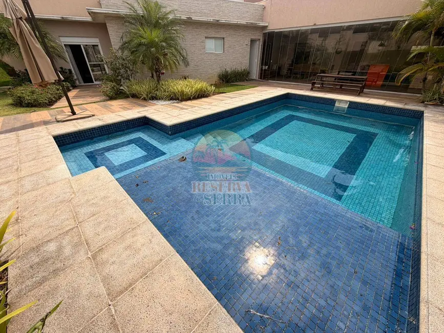 Casa de Condomínio com 4 quartos à venda, 395m2 em Jundiai - SP - imagem 2 Foto 2 de Casa de Condomínio com 4 quartos à venda, 395m2 em Jundiai - SP