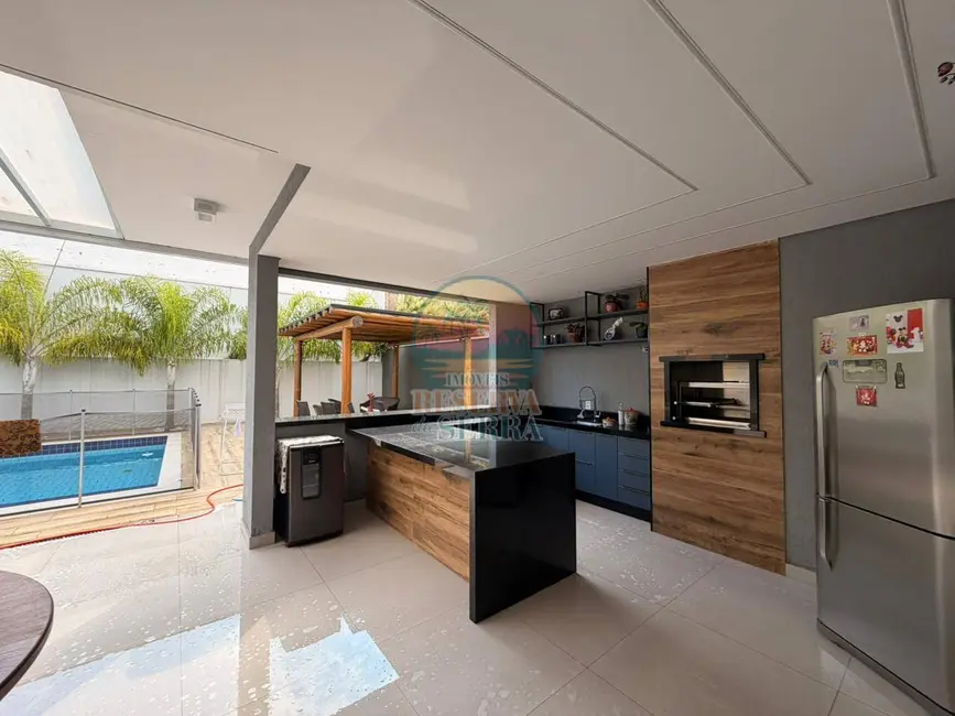 Foto 3 de Casa de Condomínio com 3 quartos à venda, 340m2 em Jundiai - SP