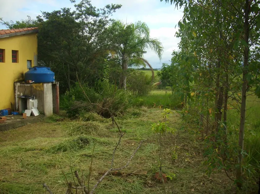 Foto 2 de Chácara com 1 quarto à venda, 1000m2 em Porangaba - SP