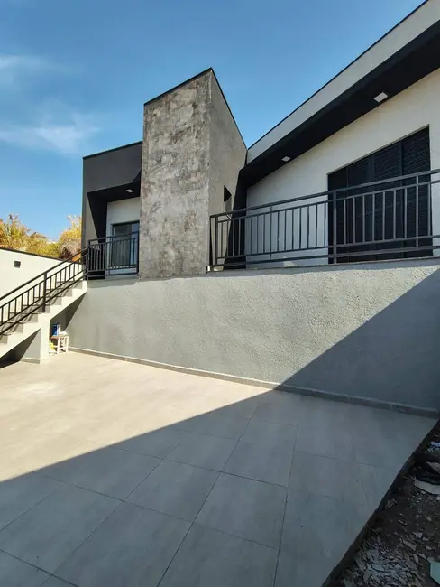 Foto 1 de Casa com 2 quartos à venda, 140m2 em Braganca Paulista - SP