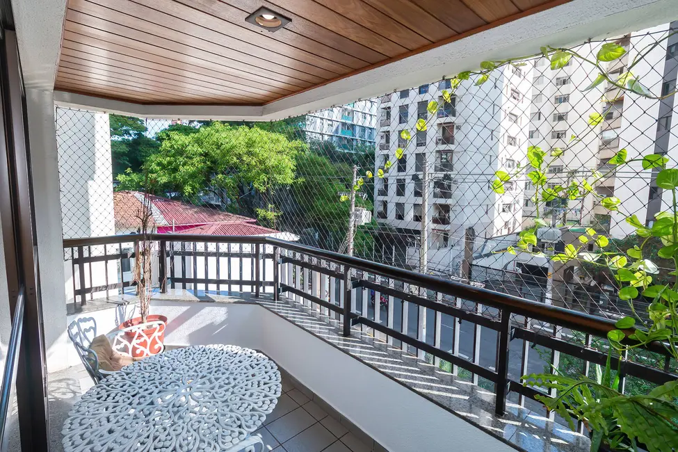 Foto 6 de Apartamento com 4 quartos para alugar, 140m2 em Moema, São Paulo - SP