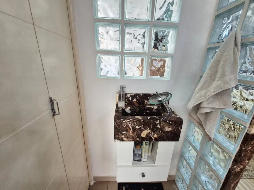 Foto 4 de Casa de Condomínio com 2 quartos à venda, 98m2 em Vila Bertioga, São Paulo - SP