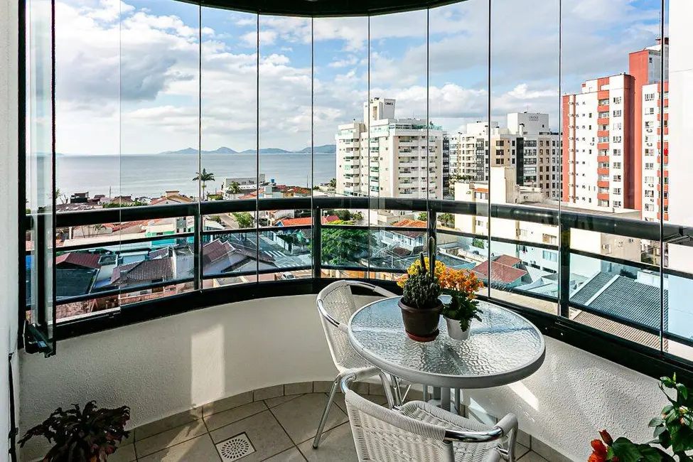 Apartamento à venda e para alugar, 200m2 em Balneário, Florianopolis - SC - imagem 9 Foto 9 de Apartamento à venda e para alugar, 200m2 em Balneário, Florianopolis - SC