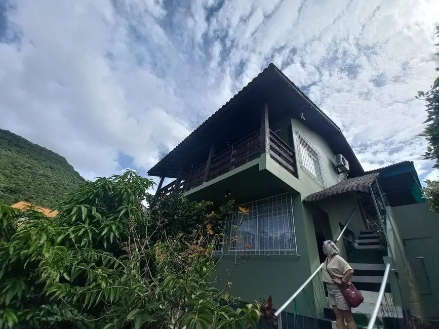Foto 1 de Casa com 2 quartos à venda, 150m2 em Ribeirão da Ilha, Florianopolis - SC