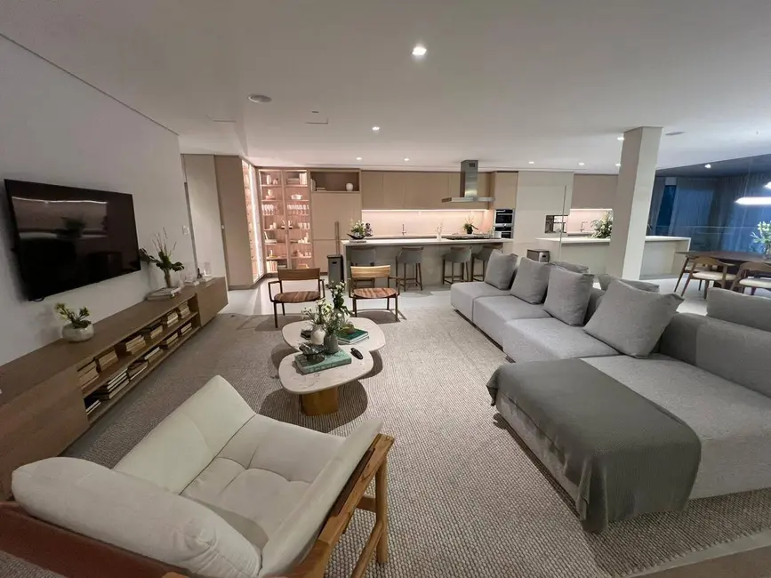 Foto 1 de Apartamento à venda, 219m2 em Centro, Florianopolis - SC