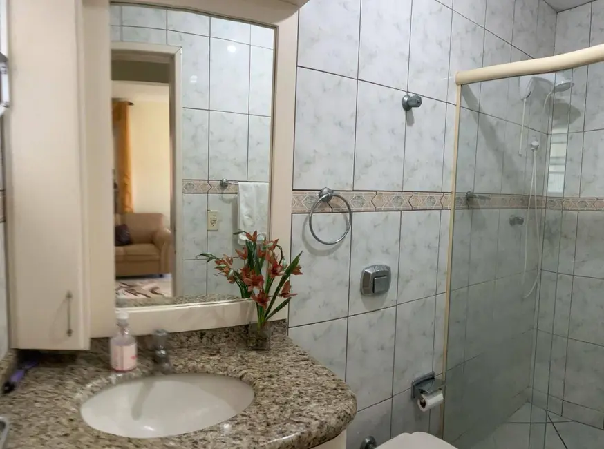 Foto 3 de Casa com 5 quartos à venda, 280m2 em Barreiros, Sao Jose - SC