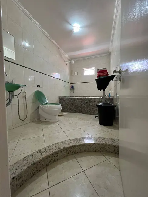 Foto 3 de Casa com 5 quartos à venda, 400m2 em Praia Comprida, Sao Jose - SC