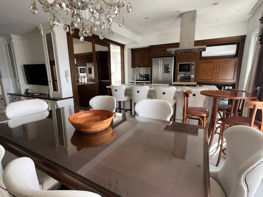 Apartamento à venda, 124m2 em Centro, Florianopolis - SC - imagem 4 Foto 4 de Apartamento à venda, 124m2 em Centro, Florianopolis - SC