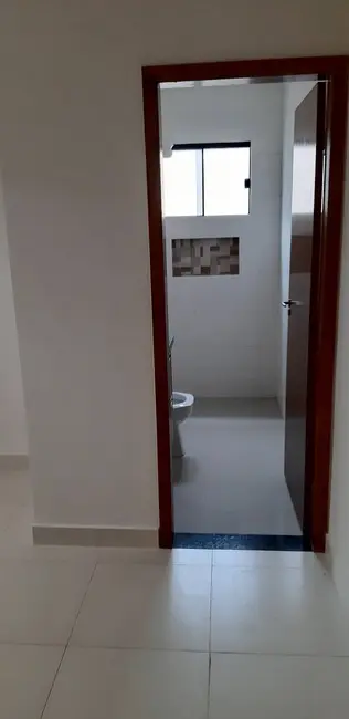 Casa com 2 quartos à venda, 125m2 em Jardim Santa Alice, Londrina - PR - imagem 8 Foto 8 de Casa com 2 quartos à venda, 125m2 em Jardim Santa Alice, Londrina - PR