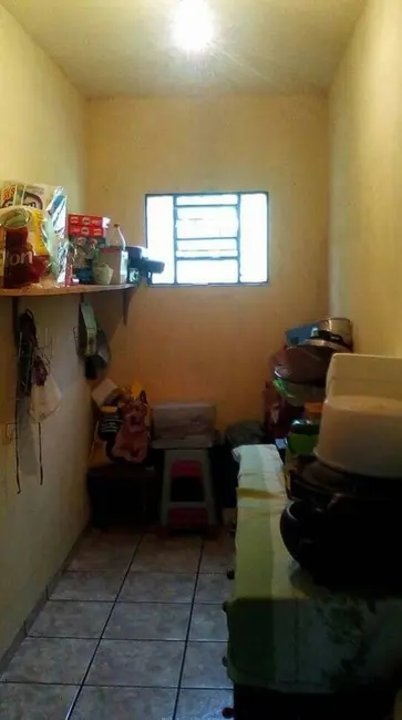 Chácara com 3 quartos à venda, 1550m2 em Jataizinho - PR - imagem 9 Foto 9 de Chácara com 3 quartos à venda, 1550m2 em Jataizinho - PR