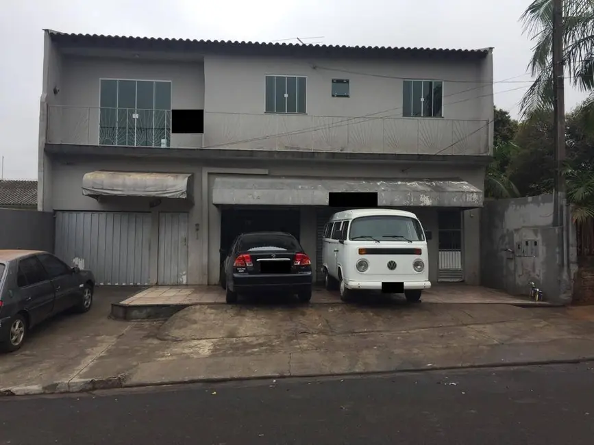 Foto 1 de Sobrado com 3 quartos à venda, 300m2 em Jardim Silvino, Cambe - PR