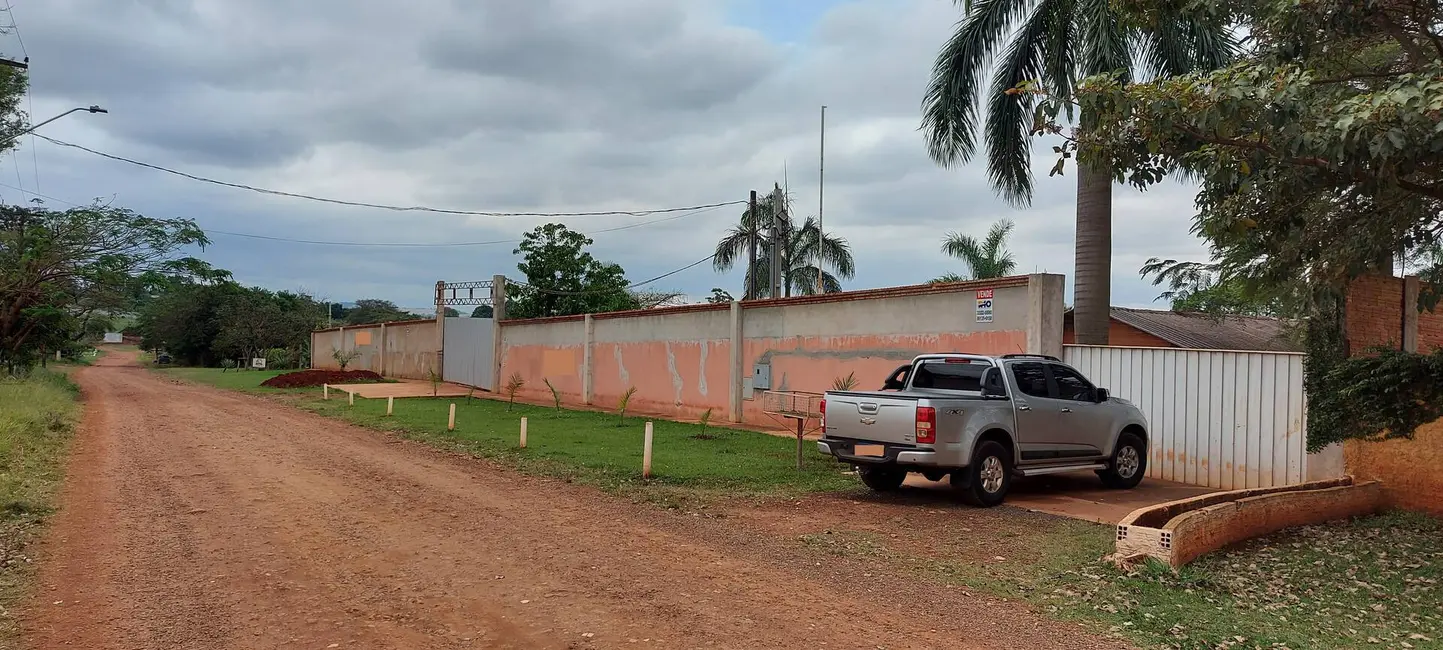 Foto 1 de Terreno / Lote à venda, 10000m2 em Dom Pedro I, Londrina - PR