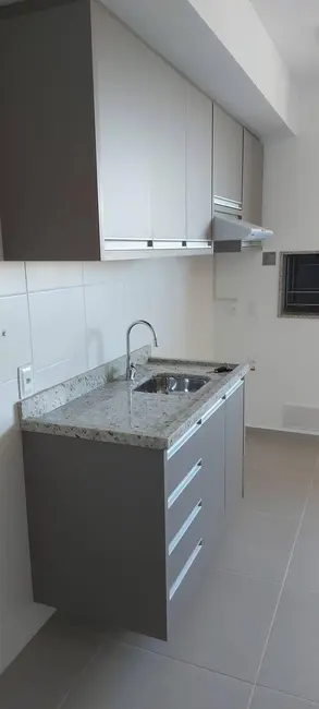 Foto 4 de Apartamento com 1 quarto à venda, 70m2 em Vivendas do Arvoredo, Londrina - PR