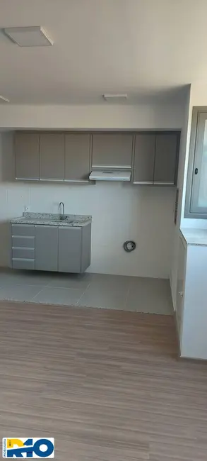 Foto 3 de Apartamento com 1 quarto para alugar, 70m2 em Vivendas do Arvoredo, Londrina - PR