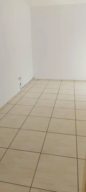 Casa com 3 quartos à venda, 366m2 em Jardim Santo Antônio, Londrina - PR - imagem 8 Foto 8 de Casa com 3 quartos à venda, 366m2 em Jardim Santo Antônio, Londrina - PR
