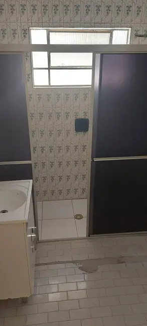 Casa com 3 quartos à venda, 366m2 em Jardim Santo Antônio, Londrina - PR - imagem 9 Foto 9 de Casa com 3 quartos à venda, 366m2 em Jardim Santo Antônio, Londrina - PR