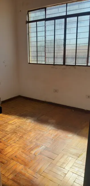 Foto 3 de Casa com 3 quartos à venda, 200m2 em Conjunto Parigot de Souza 1, Londrina - PR