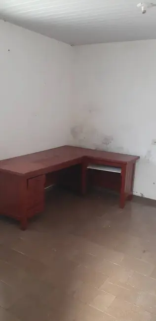 Foto 8 de Casa com 3 quartos à venda, 200m2 em Conjunto Parigot de Souza 1, Londrina - PR