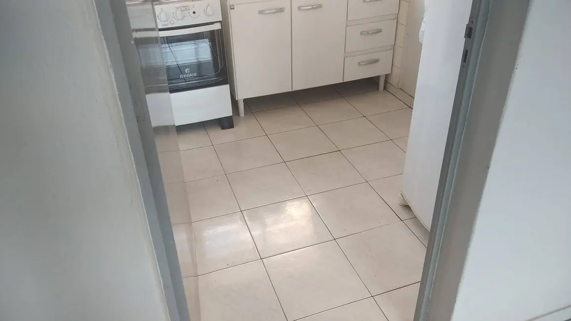 Apartamento com 2 quartos à venda, 45m2 em Jardim Agari, Londrina - PR - imagem 8 Foto 8 de Apartamento com 2 quartos à venda, 45m2 em Jardim Agari, Londrina - PR