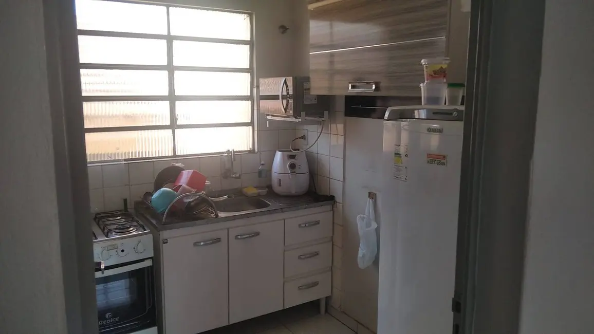 Apartamento com 2 quartos à venda, 45m2 em Jardim Agari, Londrina - PR - imagem 6 Foto 6 de Apartamento com 2 quartos à venda, 45m2 em Jardim Agari, Londrina - PR