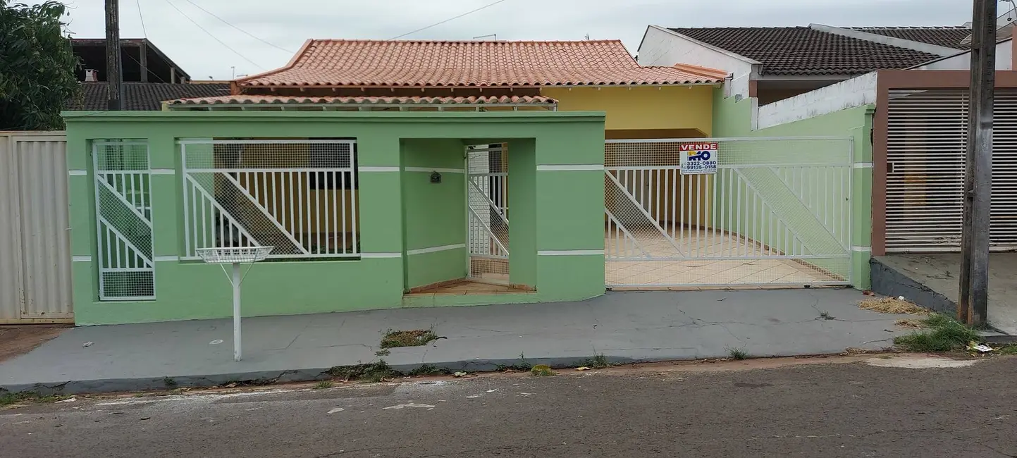 Casa com 2 quartos à venda, 250m2 em Tarobá, Londrina - PR - imagem 1 Foto 1 de Casa com 2 quartos à venda, 250m2 em Tarobá, Londrina - PR
