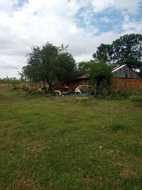 Foto 4 de Sítio / Rancho à venda, 8m2 em Centro, Estrela Do Norte - SP