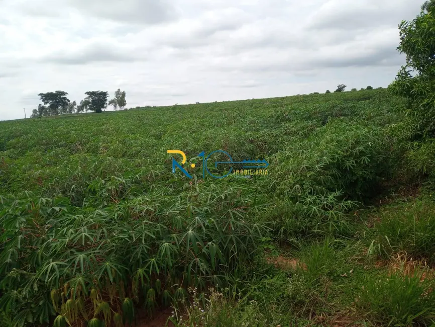 Foto 8 de Sítio / Rancho à venda, 8m2 em Centro, Estrela Do Norte - SP