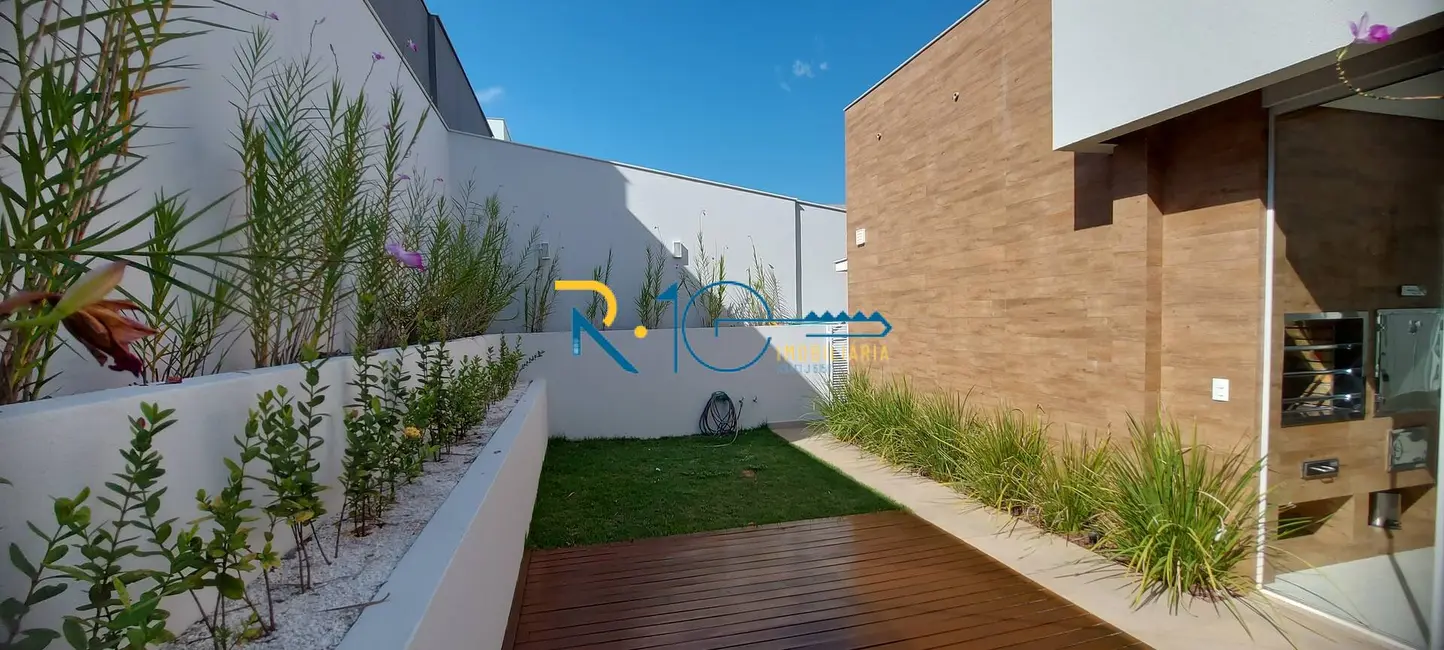 Casa com 3 quartos à venda, 250m2 em Londrina - PR - imagem 8 Foto 8 de Casa com 3 quartos à venda, 250m2 em Londrina - PR