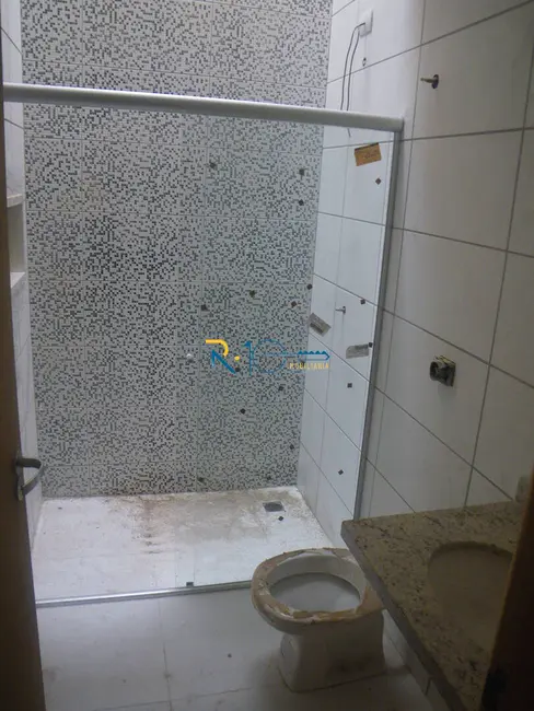 Casa com 3 quartos à venda, 150m2 em Loteamento Chamonix, Londrina - PR - imagem 5 Foto 5 de Casa com 3 quartos à venda, 150m2 em Loteamento Chamonix, Londrina - PR