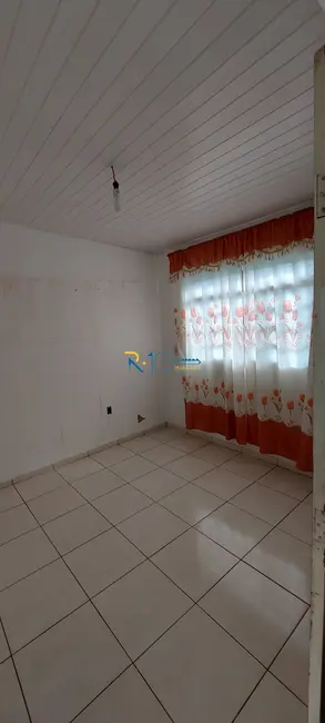 Casa com 2 quartos à venda, 265m2 em São Lourenço, Londrina - PR - imagem 6 Foto 6 de Casa com 2 quartos à venda, 265m2 em São Lourenço, Londrina - PR