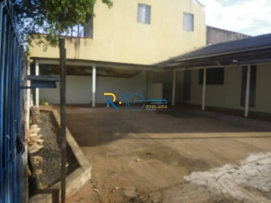 Foto 5 de Terreno / Lote à venda, 517m2 em Londrina - PR