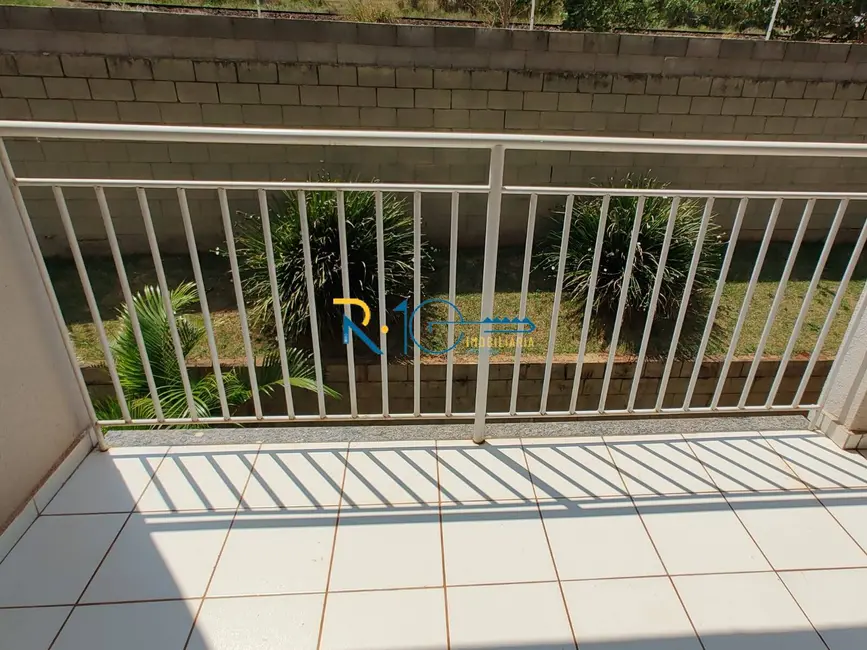 Foto 2 de Apartamento com 2 quartos à venda, 47m2 em Ibipora - PR