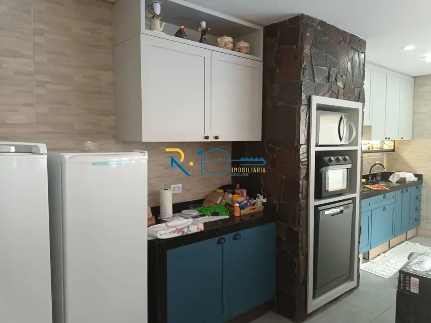 Foto 7 de Casa com 3 quartos à venda, 300m2 em Jardim São Paulo, Cambe - PR