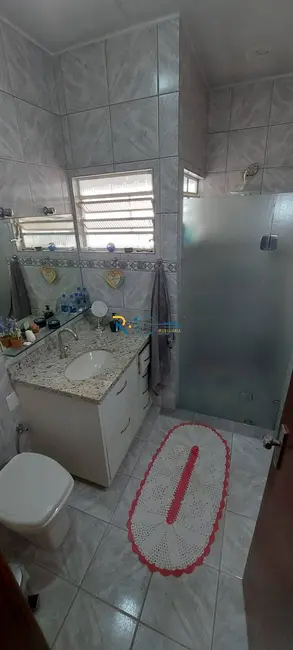 Casa com 5 quartos à venda, 309m2 em Boa Vista, Londrina - PR - imagem 8 Foto 8 de Casa com 5 quartos à venda, 309m2 em Boa Vista, Londrina - PR