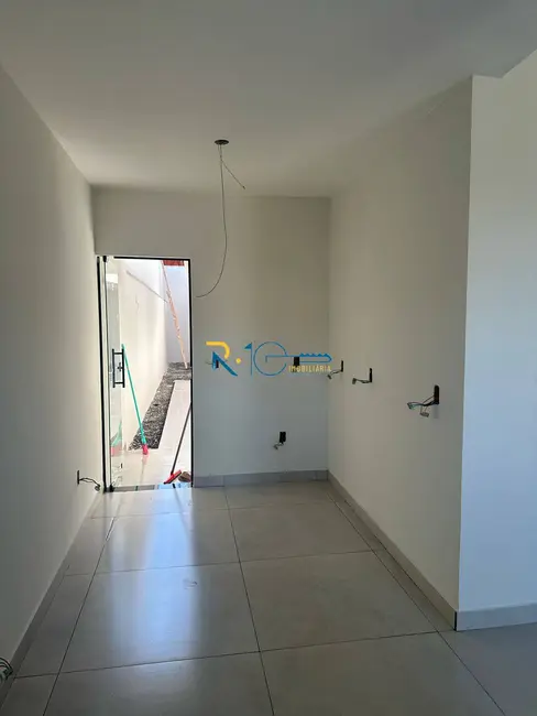 Casa com 2 quartos à venda, 125m2 em Jardim Barra Forrest, Londrina - PR - imagem 5 Foto 5 de Casa com 2 quartos à venda, 125m2 em Jardim Barra Forrest, Londrina - PR