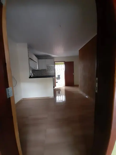 Casa com 4 quartos à venda em Tarobá, Londrina - PR - imagem 9 Foto 9 de Casa com 4 quartos à venda em Tarobá, Londrina - PR