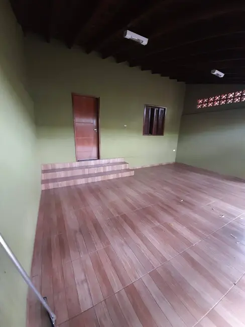 Casa com 4 quartos à venda em Tarobá, Londrina - PR - imagem 4 Foto 4 de Casa com 4 quartos à venda em Tarobá, Londrina - PR
