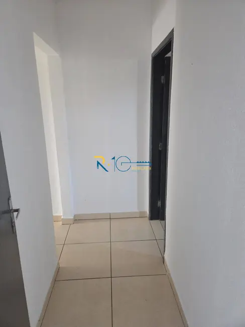Casa com 2 quartos à venda, 80m2 em Itapoã, Londrina - PR - imagem 4 Foto 4 de Casa com 2 quartos à venda, 80m2 em Itapoã, Londrina - PR