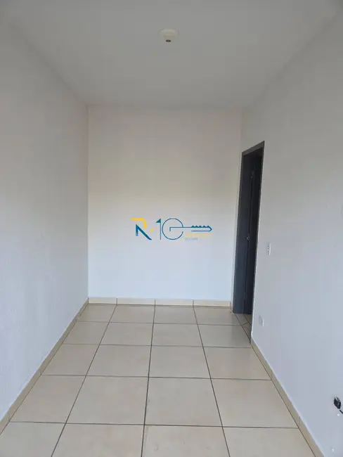 Casa com 2 quartos à venda, 80m2 em Itapoã, Londrina - PR - imagem 5 Foto 5 de Casa com 2 quartos à venda, 80m2 em Itapoã, Londrina - PR