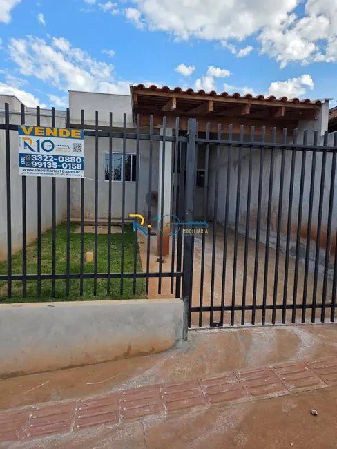 Casa à venda e para alugar em Londrina - PR - imagem 2 Foto 2 de Casa à venda e para alugar em Londrina - PR