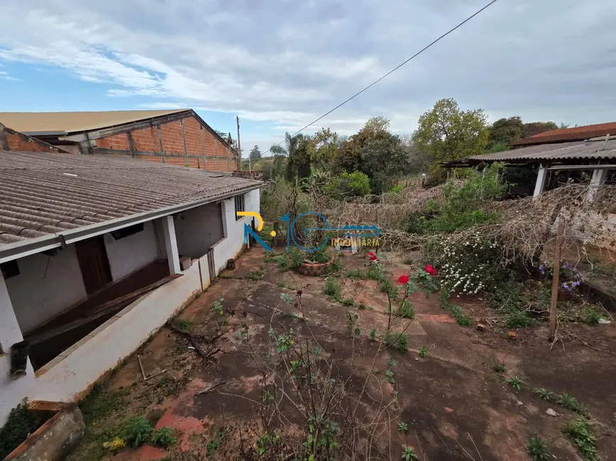 Casa com 2 quartos à venda, 70m2 em Londrina - PR - imagem 4 Foto 4 de Casa com 2 quartos à venda, 70m2 em Londrina - PR