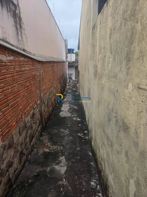 Foto 2 de Casa com 1 quarto para alugar em Cafezal, Londrina - PR